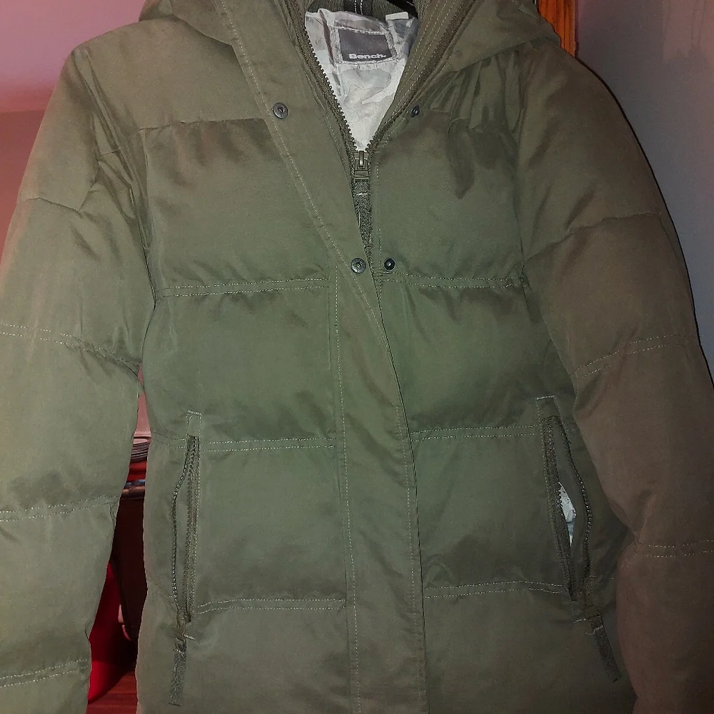 Winter jacket - Picture 3 of 5